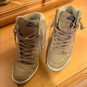 Nike Beige and Blue High-Top Sneakers